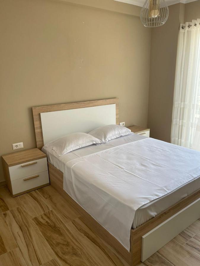 Twentysix Apartment Shkodra Exterior foto