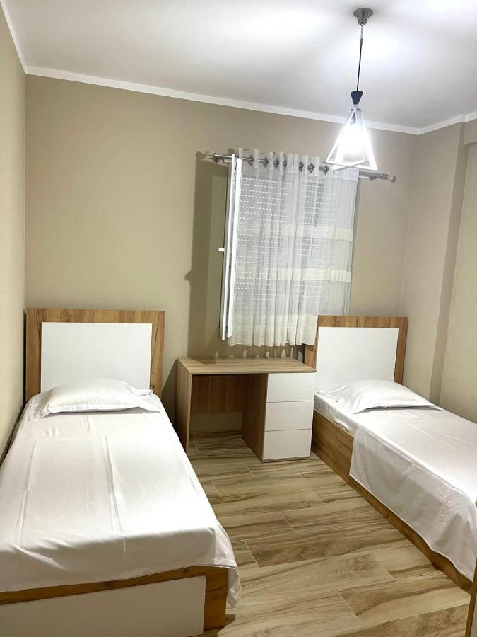 Twentysix Apartment Shkodra Exterior foto