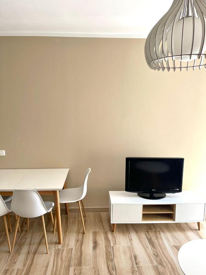 Twentysix Apartment Shkodra Exterior foto